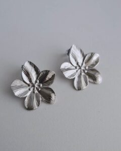 Our best selling flower studs are now available in…